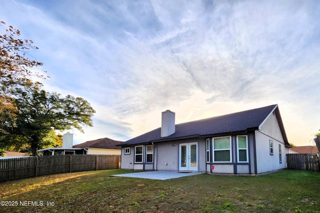 6971 HUNTINGTON WOODS Circle W, Jacksonville, FL 32244