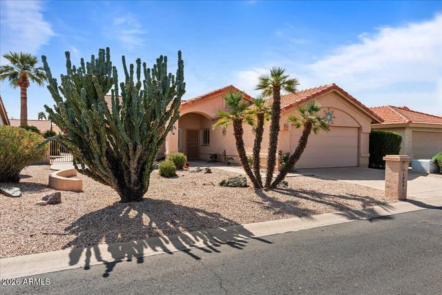 10551 E VOAX Drive, Sun Lakes, AZ 85248