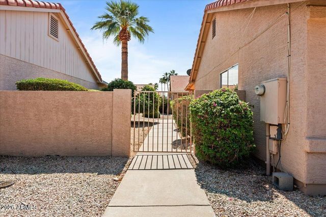 10551 E VOAX Drive, Sun Lakes, AZ 85248
