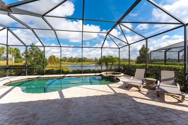 5803 CESSNA RUN, Bradenton, FL 34211