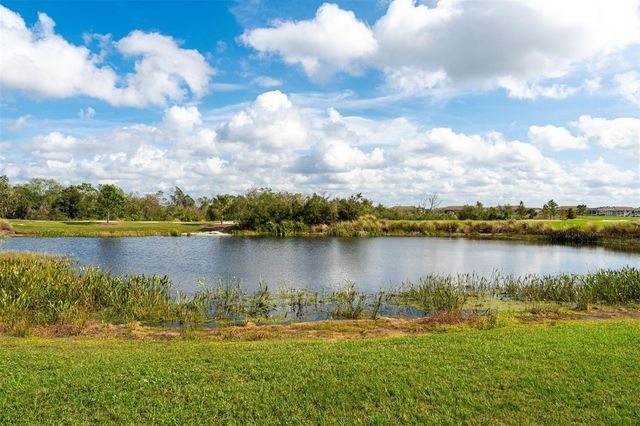 5803 CESSNA RUN, Bradenton, FL 34211