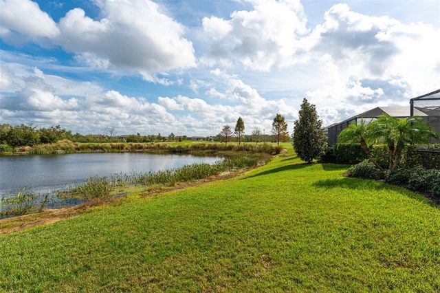 5803 CESSNA RUN, Bradenton, FL 34211
