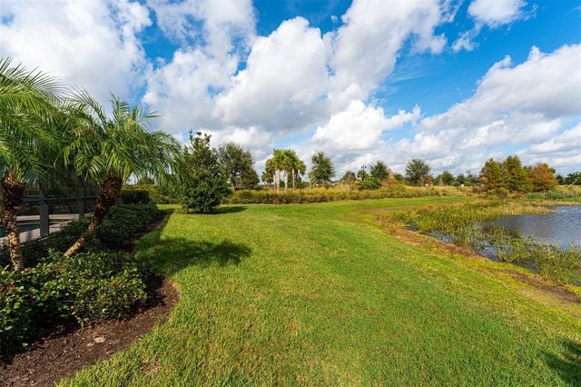 5803 CESSNA RUN, Bradenton, FL 34211