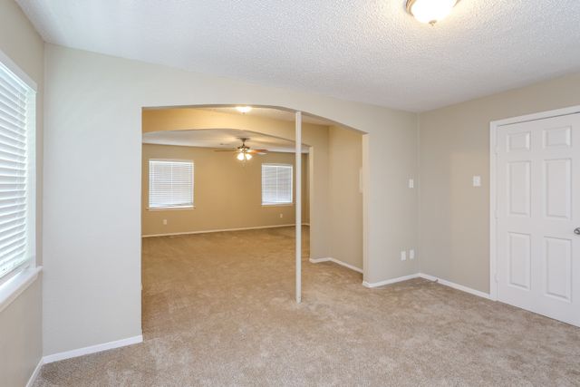 4432 Ivy Drive, Mesquite, TX 75150