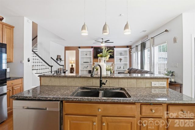 11144 Huntington Meadow Lane, Charlotte, NC 28273