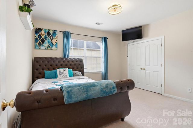11144 Huntington Meadow Lane, Charlotte, NC 28273