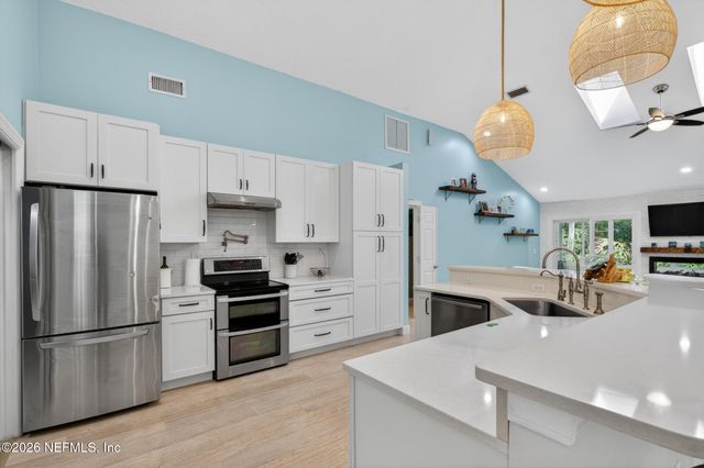 104 OAK VIEW Circle, Ponte Vedra, FL 32082