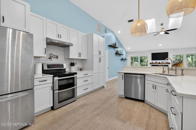 104 OAK VIEW Circle, Ponte Vedra, FL 32082