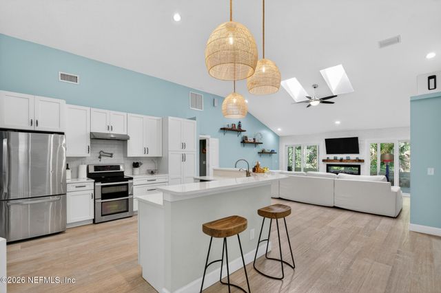 104 OAK VIEW Circle, Ponte Vedra, FL 32082