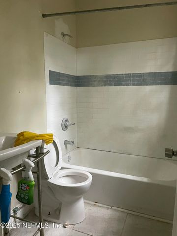 144 W 33RD Street, Jacksonville, FL 32206