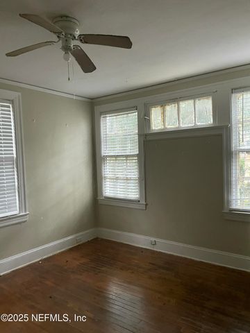 144 W 33RD Street, Jacksonville, FL 32206