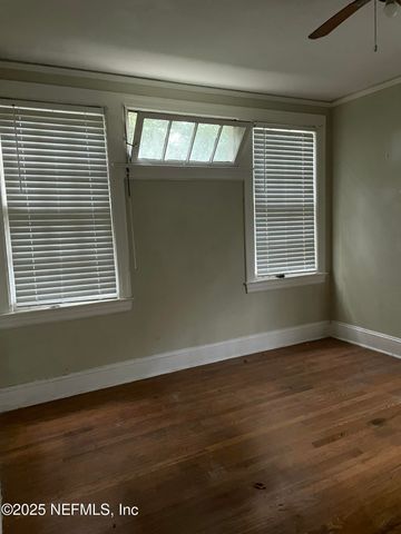 144 W 33RD Street, Jacksonville, FL 32206