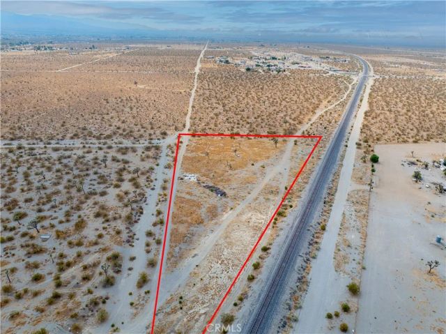 0 La Mesa, Phelan, CA 92371