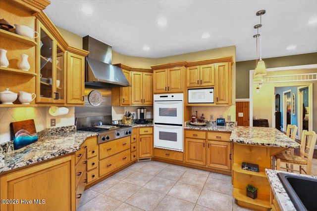 18 Brierwood Road SW, Shallotte, NC 28470