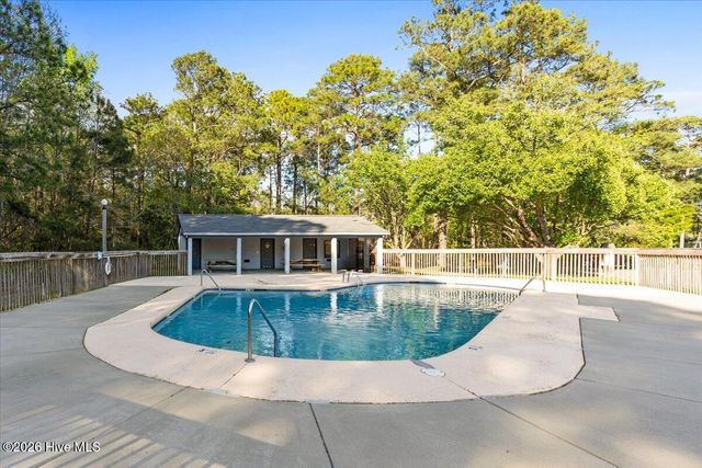 18 Brierwood Road SW, Shallotte, NC 28470