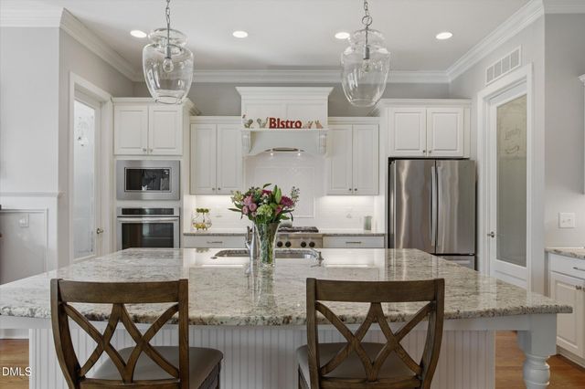 657 Bear Tree Creek, Chapel Hill, NC 27517