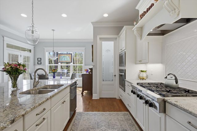 657 Bear Tree Creek, Chapel Hill, NC 27517