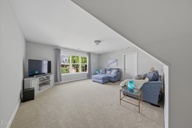 657 Bear Tree Creek, Chapel Hill, NC 27517