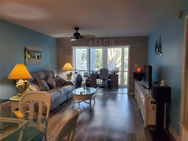 11485 OAKHURST ROAD 1200-216, Largo, FL 33774