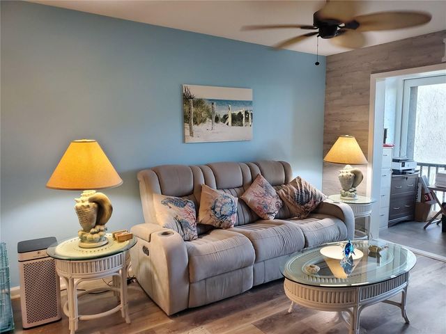 11485 OAKHURST ROAD 1200-216, Largo, FL 33774