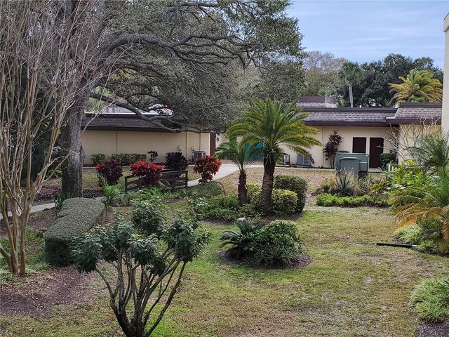 11485 OAKHURST ROAD 1200-216, Largo, FL 33774