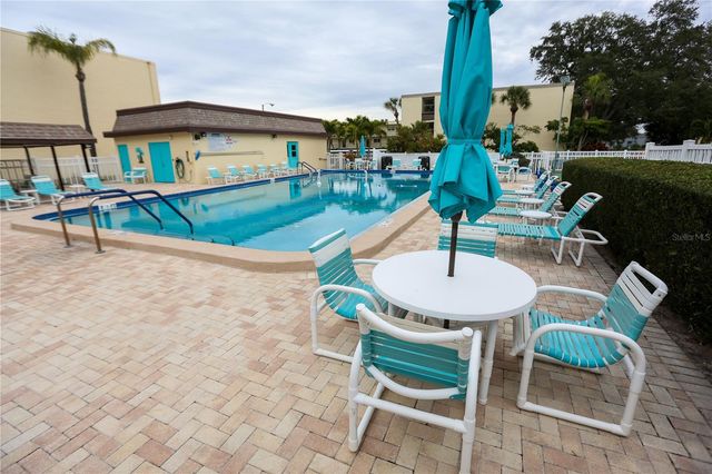 11485 OAKHURST ROAD 1200-216, Largo, FL 33774