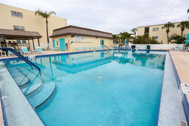 11485 OAKHURST ROAD 1200-216, Largo, FL 33774