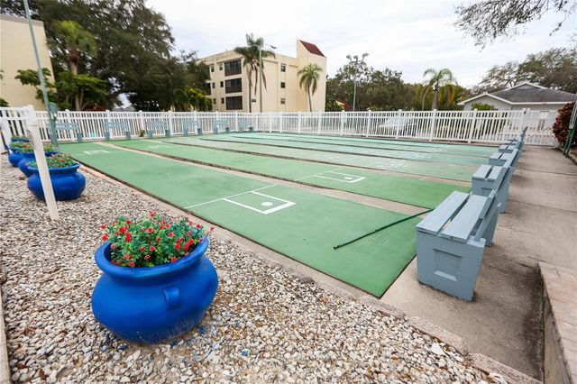 11485 OAKHURST ROAD 1200-216, Largo, FL 33774