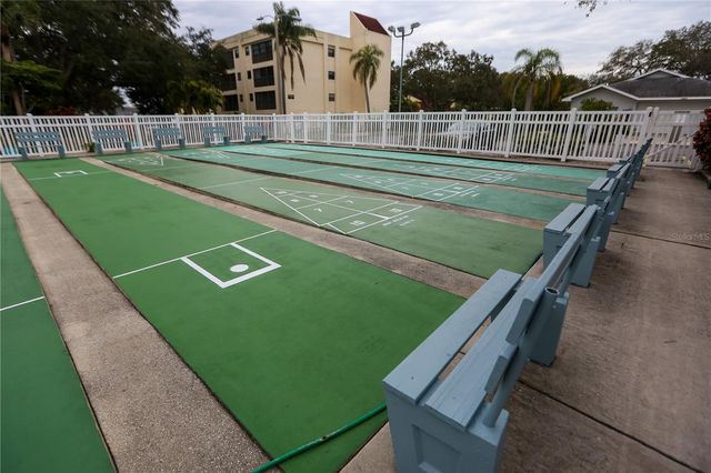 11485 OAKHURST ROAD 1200-216, Largo, FL 33774