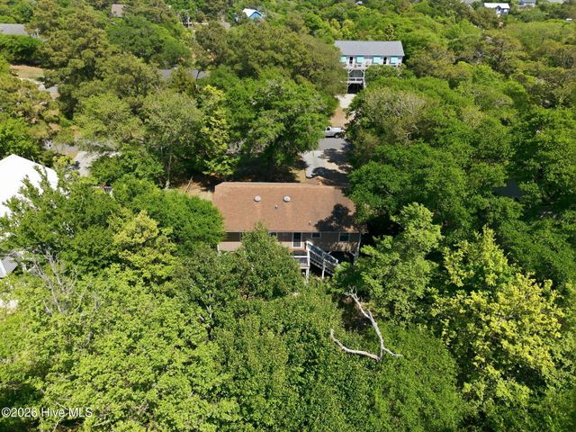 137 Doe Drive, Emerald Isle, NC 28594