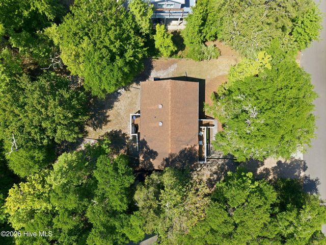 137 Doe Drive, Emerald Isle, NC 28594