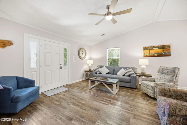 137 Doe Drive, Emerald Isle, NC 28594