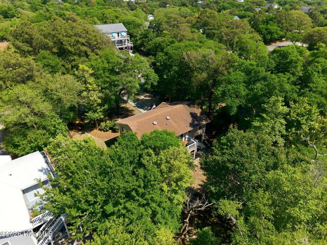 137 Doe Drive, Emerald Isle, NC 28594