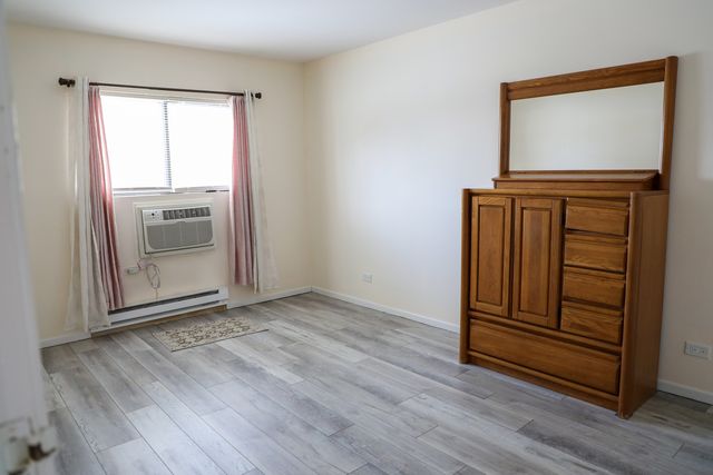 1130 Evergreen Avenue 1A, Glendale Heights, IL 60139