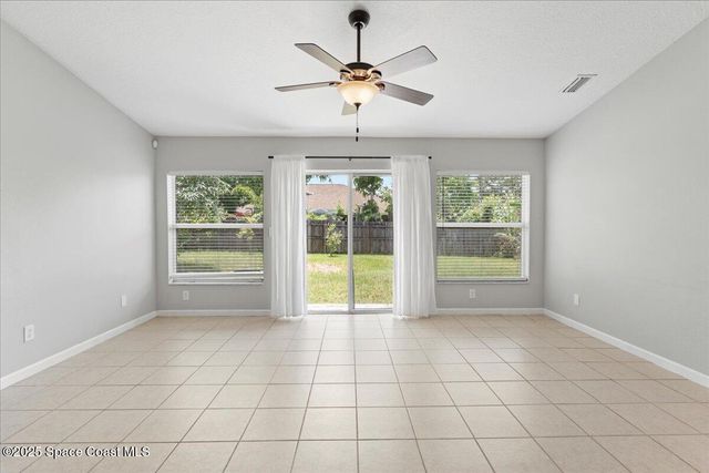 781 Dinner Street NE, Palm Bay, FL 32907