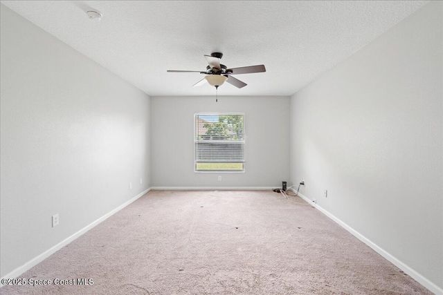 781 Dinner Street NE, Palm Bay, FL 32907