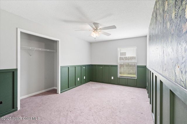 781 Dinner Street NE, Palm Bay, FL 32907