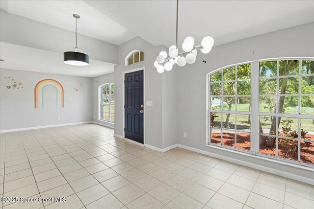 781 Dinner Street NE, Palm Bay, FL 32907