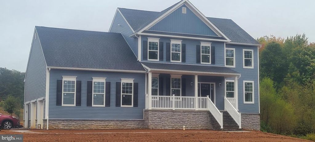 169 DAVIS STATION RD, Cream Ridge, NJ 08514