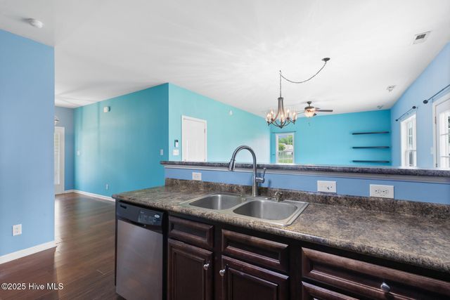 166 Backfield Place, Jacksonville, NC 28540