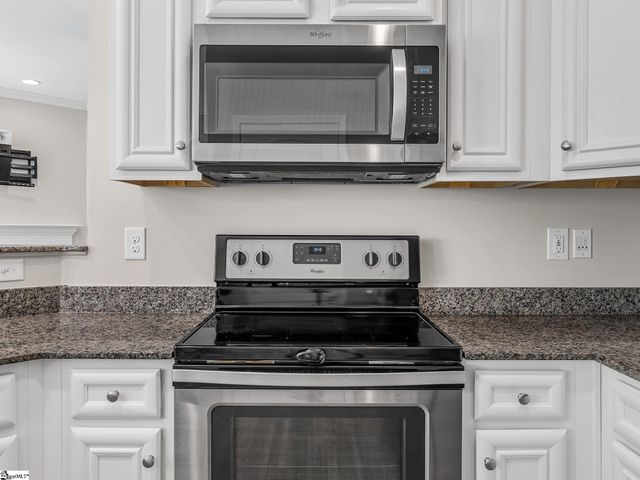 311 Rossmoor Court, Duncan, SC 29334