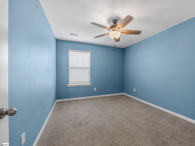 311 Rossmoor Court, Duncan, SC 29334