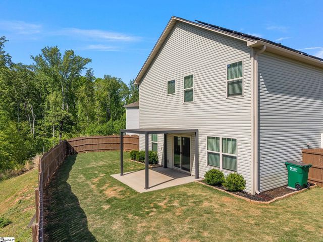 311 Rossmoor Court, Duncan, SC 29334