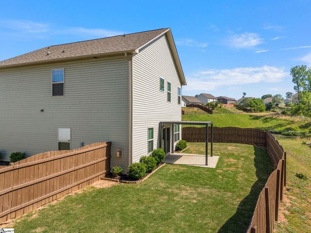 311 Rossmoor Court, Duncan, SC 29334