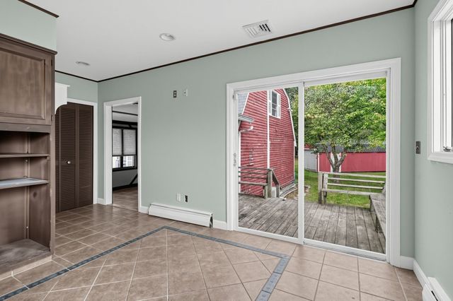 47 Fremont St, Taunton, MA 02780