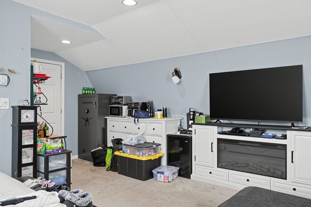 47 Fremont St, Taunton, MA 02780