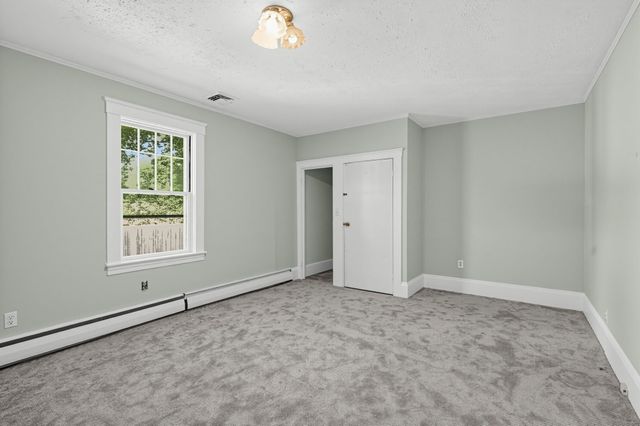 47 Fremont St, Taunton, MA 02780