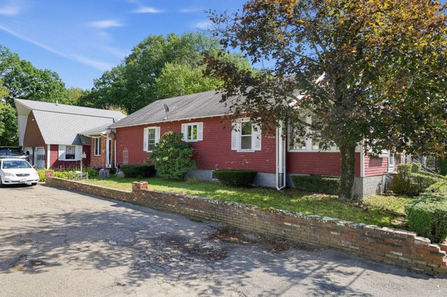 47 Fremont St, Taunton, MA 02780