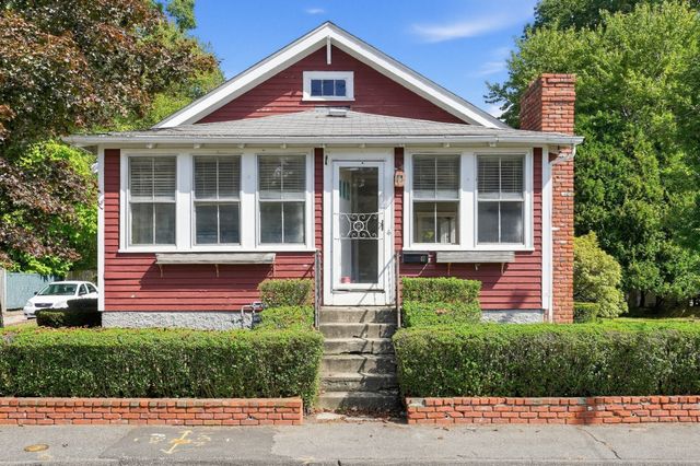 47 Fremont St, Taunton, MA 02780