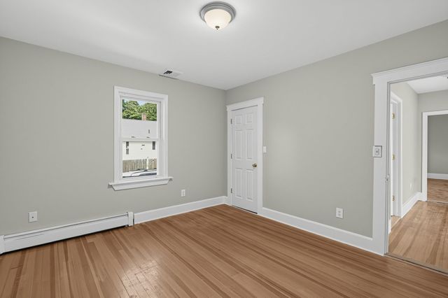 47 Fremont St, Taunton, MA 02780